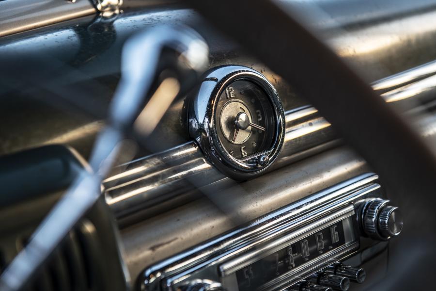 Детали интерьера Mercury Eight Club Coupe EV by ICON (9CM-72) 2018 года  (фото 32 из 62)